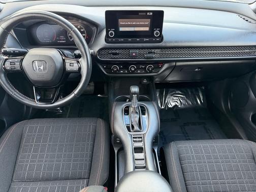 Nordic Forest Pearl 2024 Honda HR-V AWD Sport