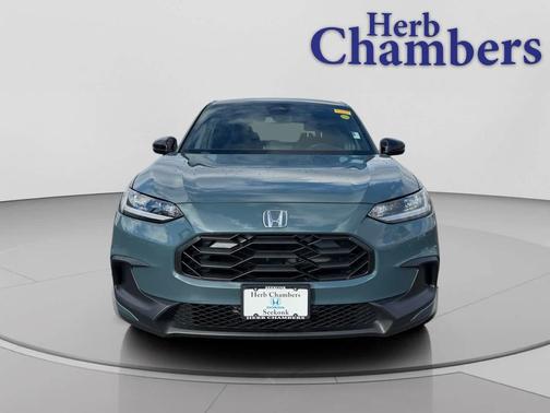 Nordic Forest Pearl 2024 Honda HR-V AWD Sport