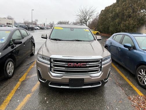 2023 GMC Acadia AWD SLE