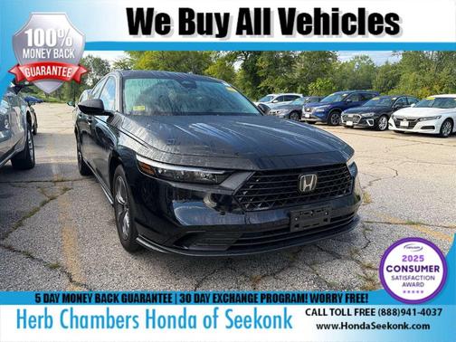 Crystal Black Pearl 2024 Honda Accord EX
