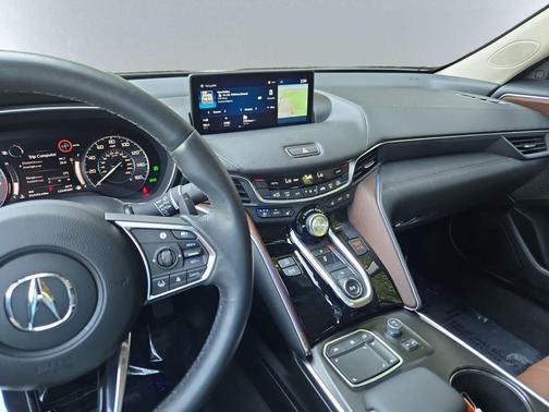 2023 Acura TLX Advance