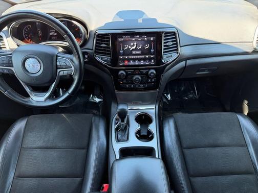 Sting-Gray Clearcoat 2020 Jeep Grand Cherokee Altitude