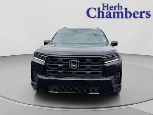 Crystal Black Pearl 2026 Honda Pilot Sport