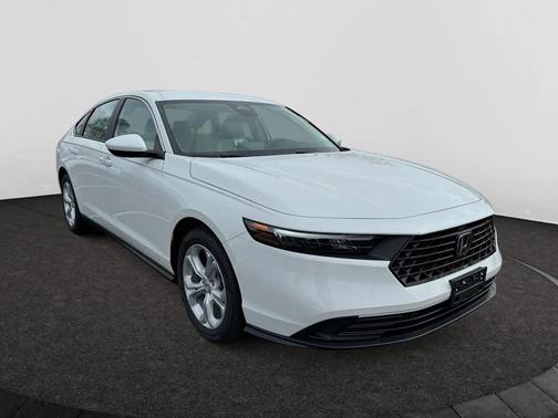 2025 Honda Accord LX 1.5T