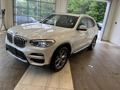 Photo 5 of 27 of 2021 BMW X3 PHEV xDrive30e