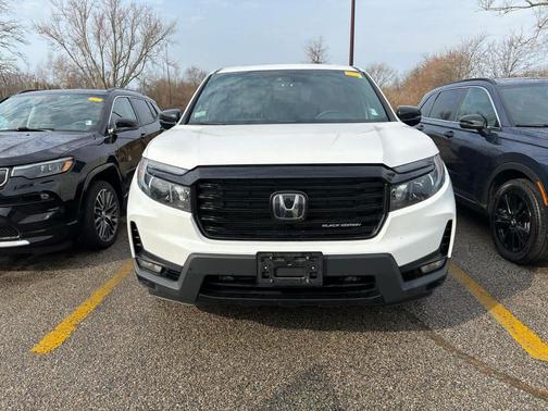 2023 Honda Ridgeline Black