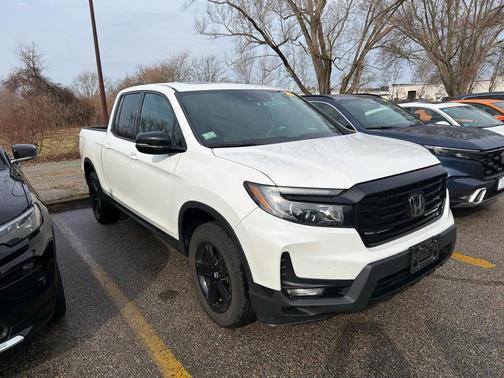 2023 Honda Ridgeline Black