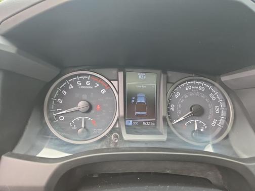 2022 Toyota Tacoma TRD Sport