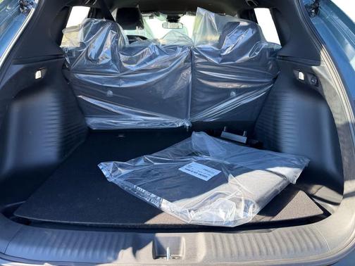 Nordic Forest Pearl 2027 Honda HR-V Sport