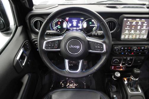 Black Clearcoat 2023 Jeep Wrangler 4xe Rubicon