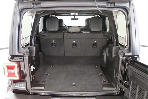 Black Clearcoat 2023 Jeep Wrangler 4xe Rubicon