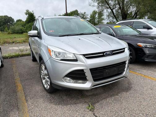 White Platinum Metallic Tri-Coat 2015 Ford Escape Titanium