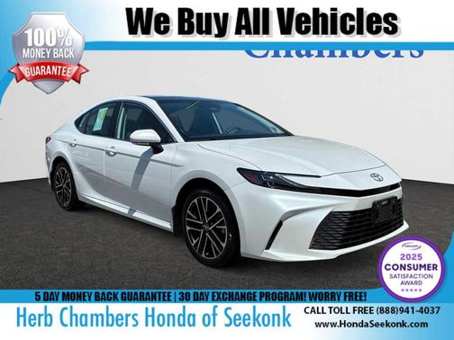 2025 Toyota Camry XLE