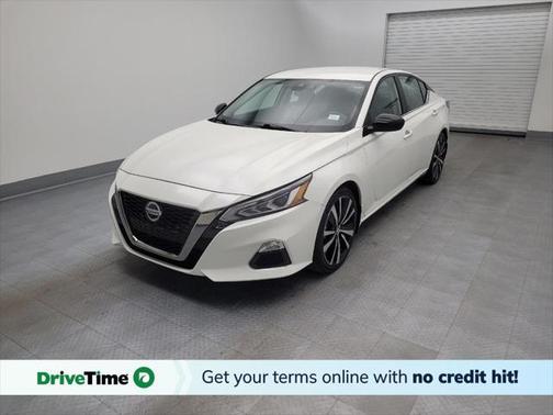 2022 Nissan Altima SR FWD