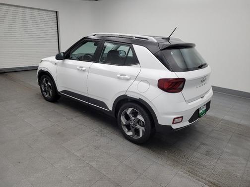 2024 Hyundai VENUE Limited