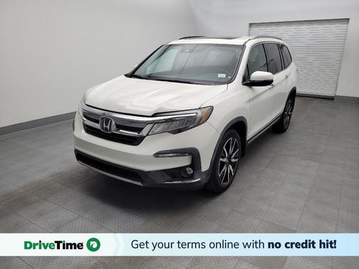 2019 Honda Pilot Touring 8-Passenger