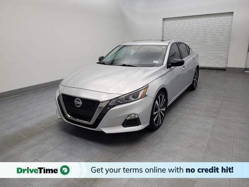 2022 Nissan Altima SR FWD