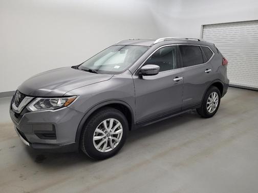 Gun Metallic 2019 Nissan Rogue SV