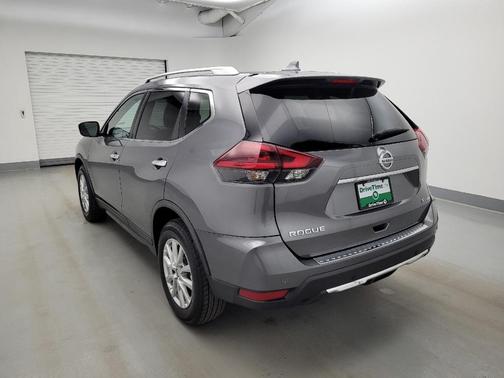 Gun Metallic 2019 Nissan Rogue SV