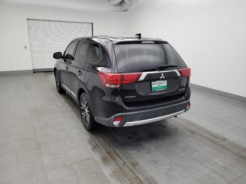 2018 Mitsubishi Outlander SE