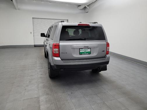 2017 Jeep Patriot Sport