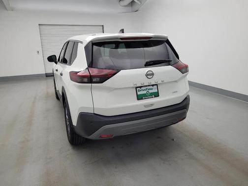 Glacier White 2023 Nissan Rogue S