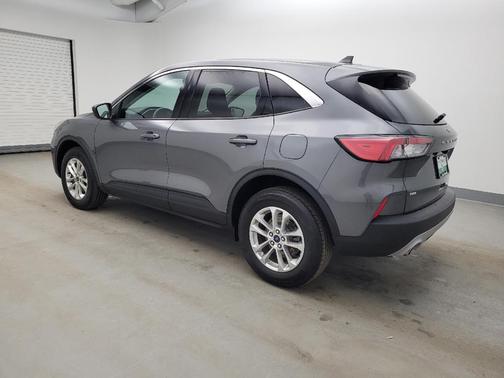 Carbonized Gray Metallic 2022 Ford Escape SE