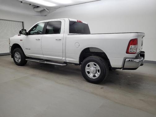 2021 RAM 2500 Big Horn Crew Cab 4x4 6'4' Box