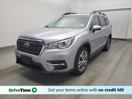 Ice Silver Metallic 2019 Subaru Ascent Premium 7-Passenger