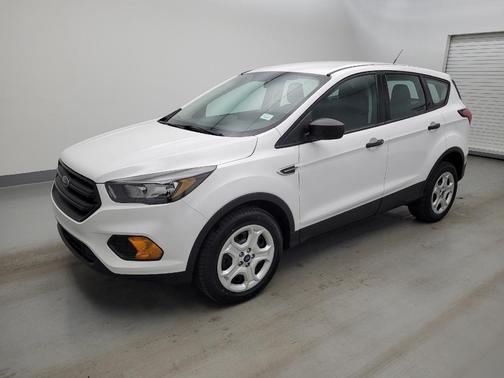 Oxford White 2019 Ford Escape S