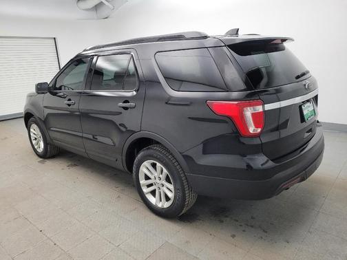 2017 Ford Explorer Base