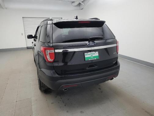 2017 Ford Explorer Base