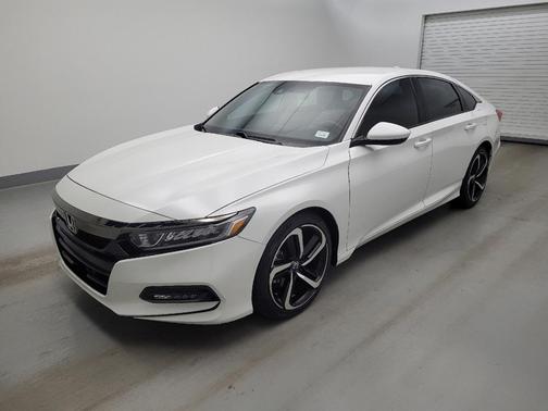 Platinum White Pearl 2018 Honda Accord Sport
