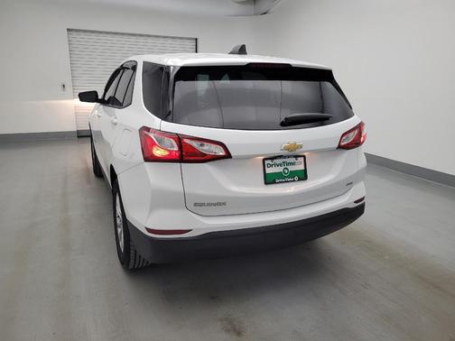 Summit White 2019 Chevrolet Equinox LS