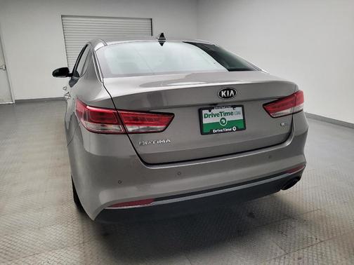 2017 Kia Optima LX Turbo