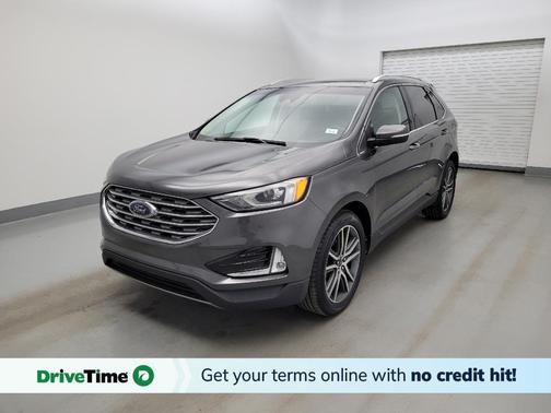 Magnetic Metallic 2019 Ford Edge Titanium