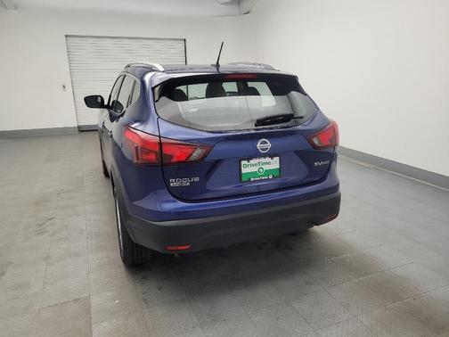 2018 Nissan Rogue Sport SV