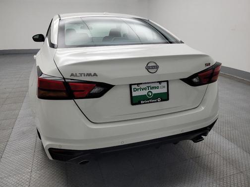 2023 Nissan Altima SR FWD