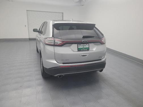 Ingot Silver Metallic 2017 Ford Edge SEL