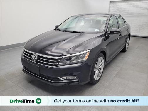 2018 Volkswagen Passat 2.0T SE