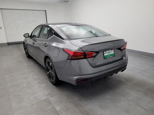 2023 Nissan Altima SR FWD