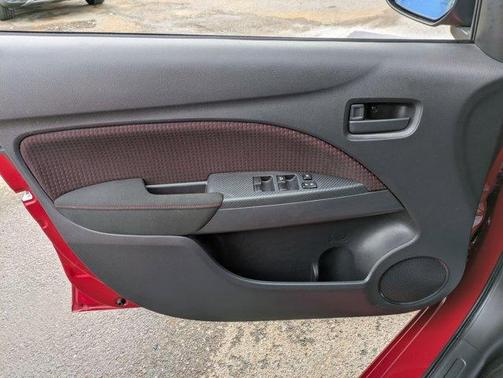 2024 Mitsubishi Mirage G4
