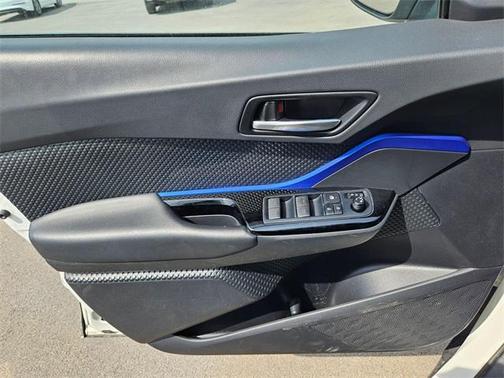 2021 Toyota C-HR XLE