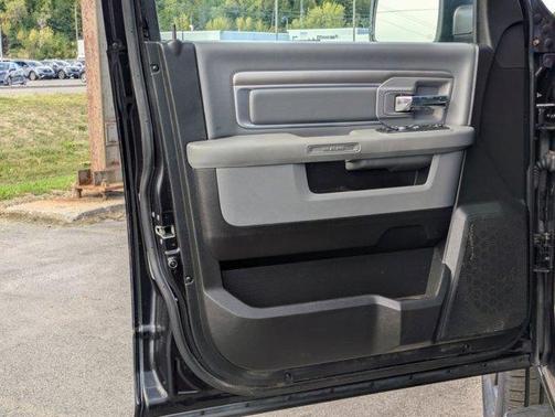 2019 RAM 1500 Classic SLT
