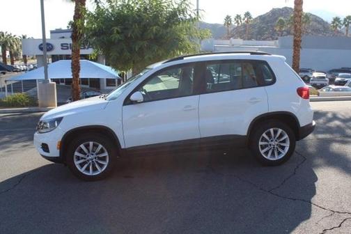 Photo 4 of 21 of 2017 Volkswagen Tiguan Limited 2.0T S