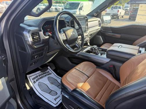 2022 Ford F-150 PLATINUM
