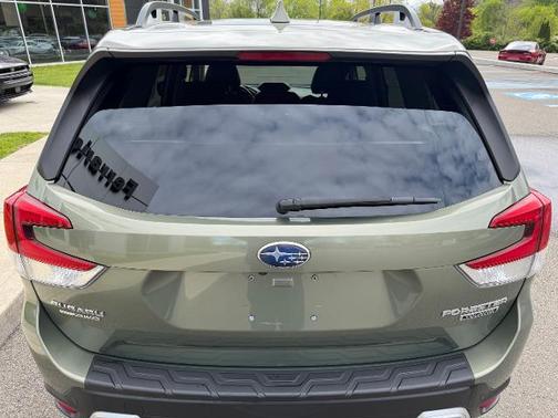Jasper Green Metallic 2019 Subaru Forester TOURING