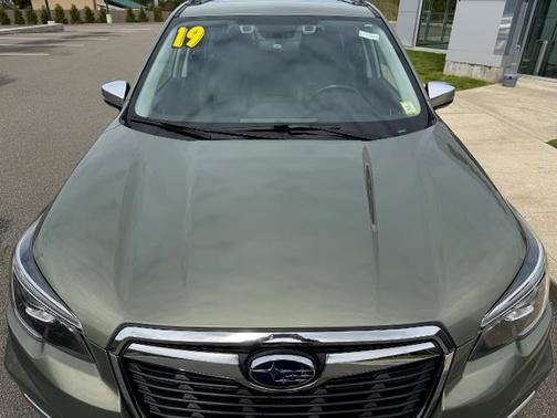 Jasper Green Metallic 2019 Subaru Forester TOURING