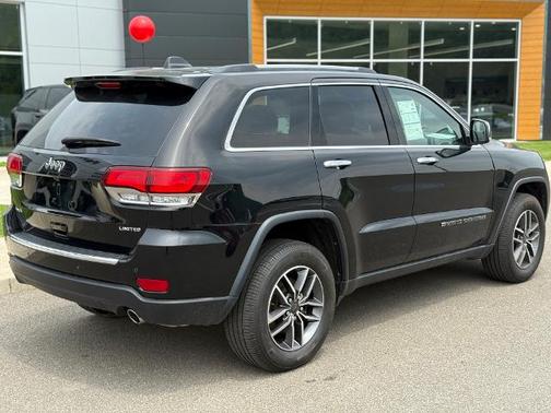 2022 Jeep Grand Cherokee LIMITED