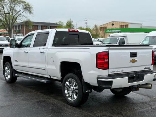 2019 Chevrolet Silverado 2500 HIGH COUNTRY